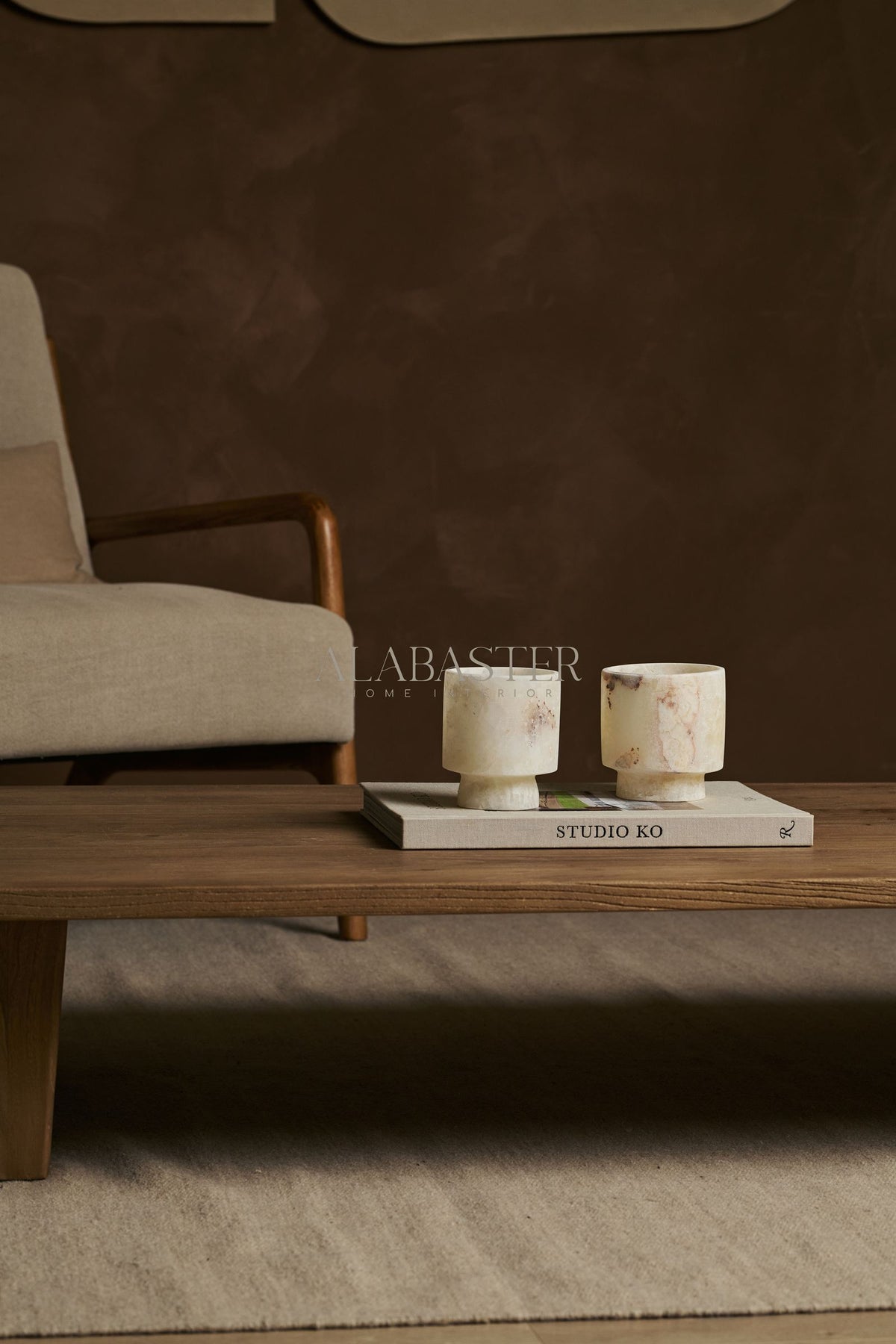 Alabaster waxinelichthouder Coupe van albast met warme lichtdoorlaat