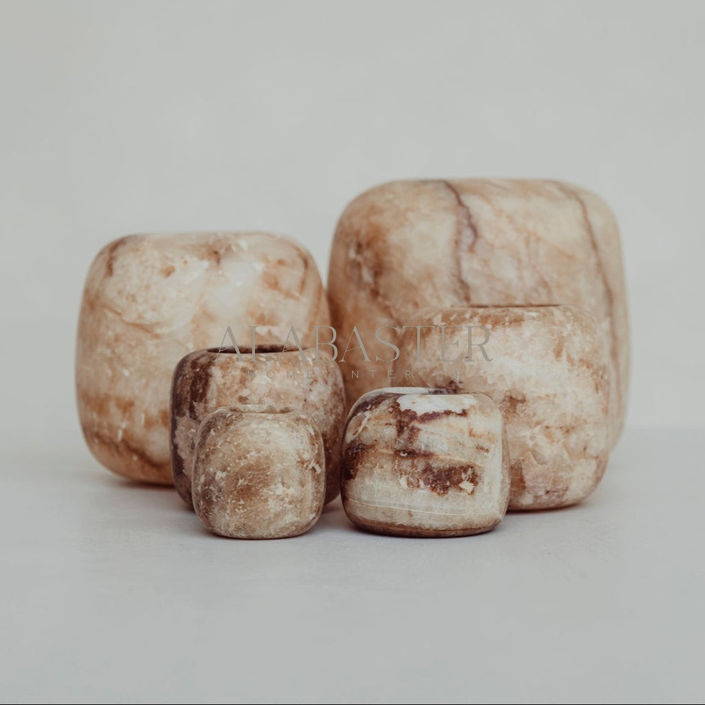 Alabaster ronde waxinelichthouder model Rond, wit/bruin, elegant en tijdloos woondecoratie