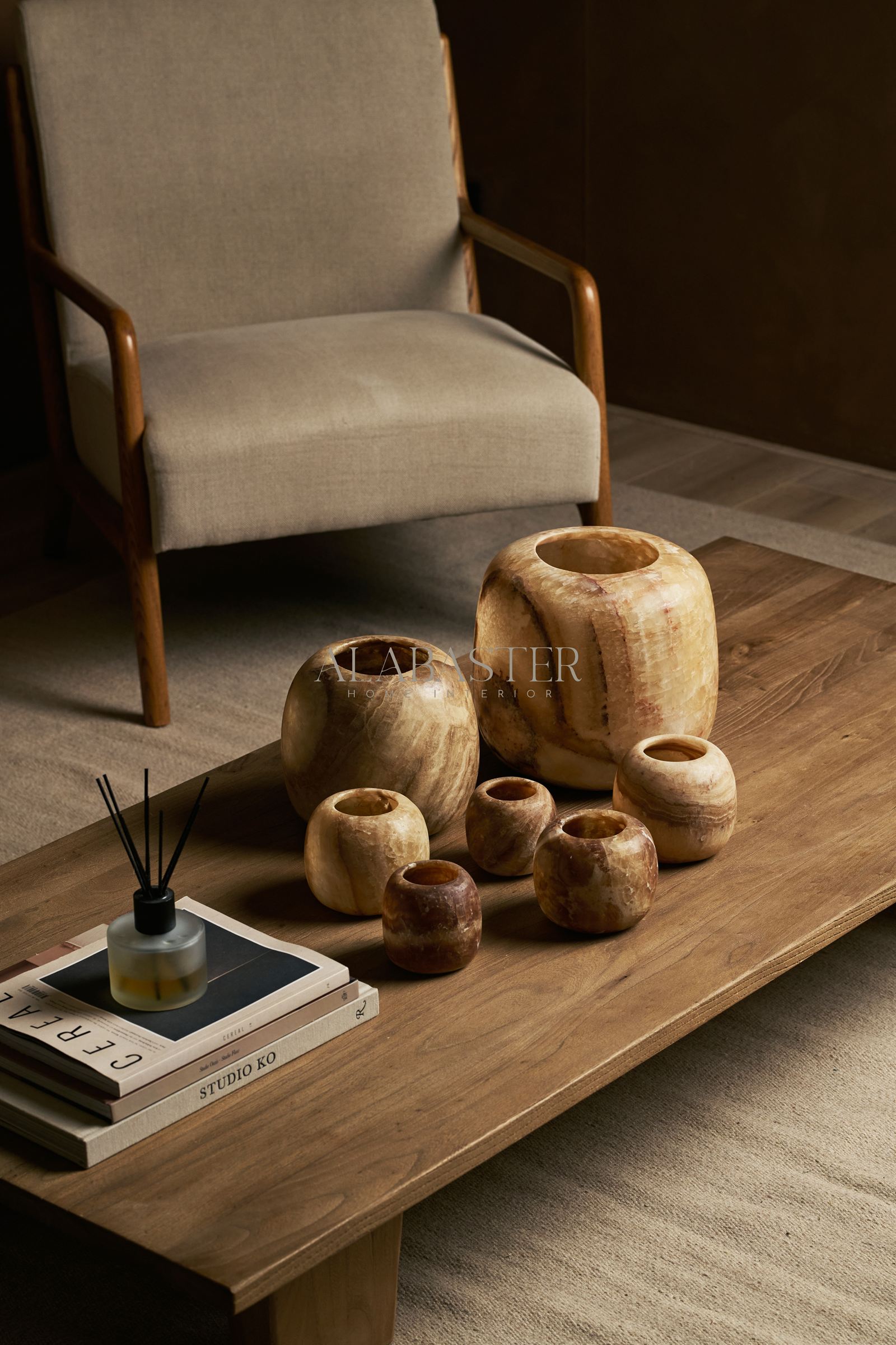 Alabaster waxinelichthouder rond